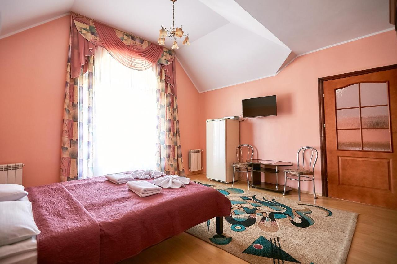 Pansionat Bogema Truskavec' Esterno foto